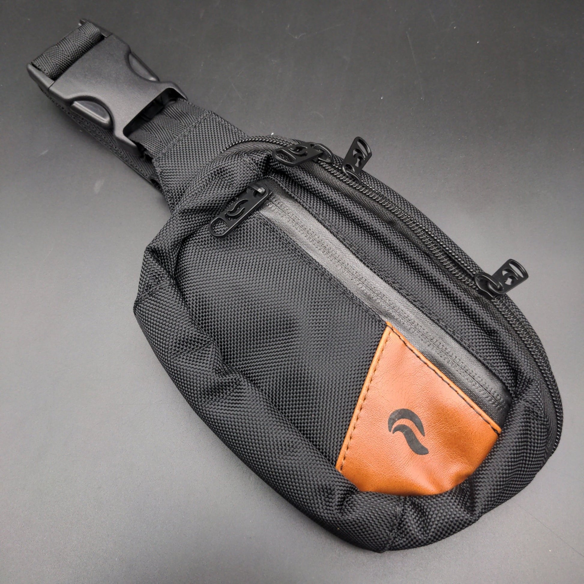 Skunk "Hipster" Smell Proof Fanny Pack - Meech Madness Smoke Shop