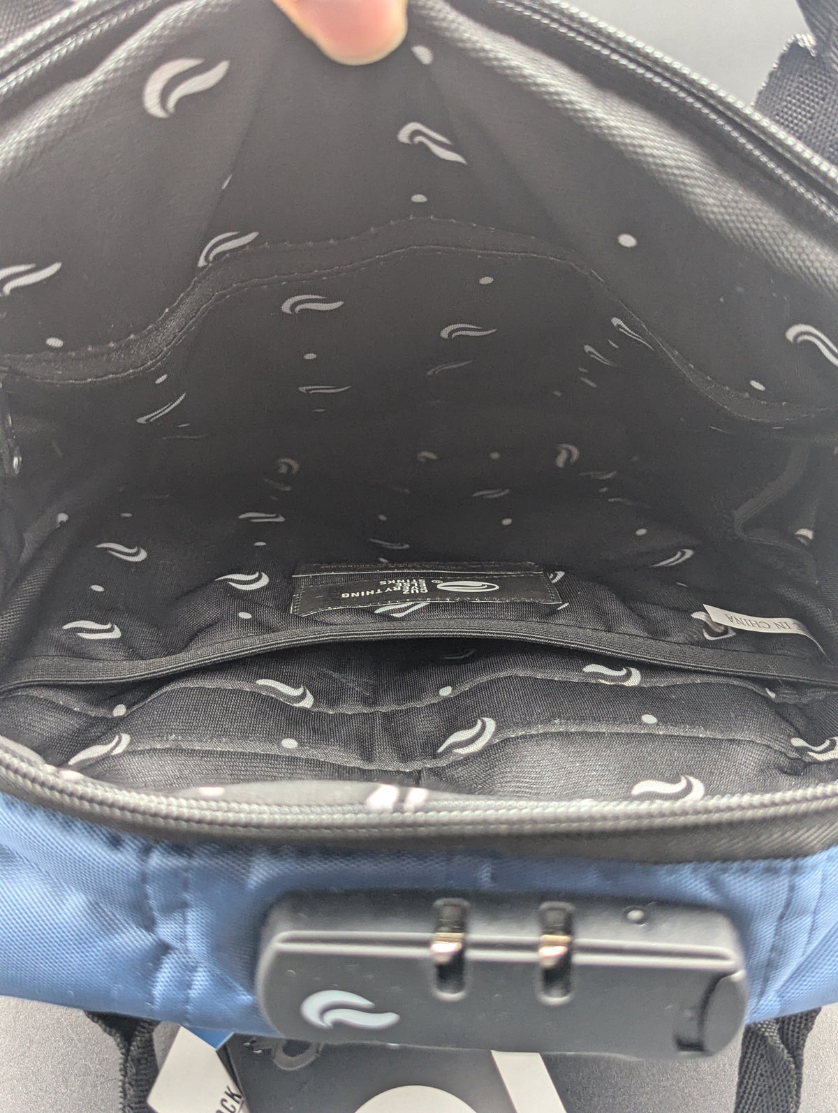 Skunk Raven Backpack - Smellproof Backpack-Meech Madness Smoke Shop