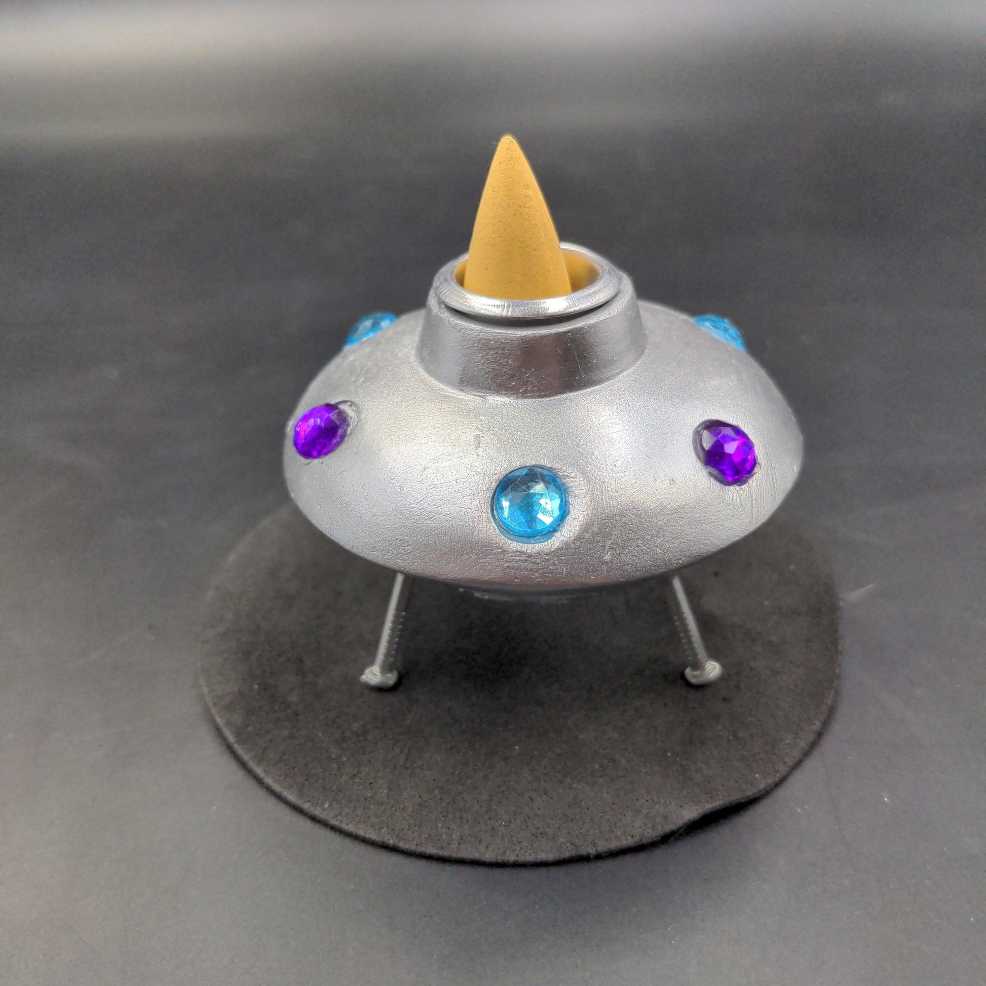 Space Ship Backflow Incense Burner - 2" - Meech Madness Smoke Shop