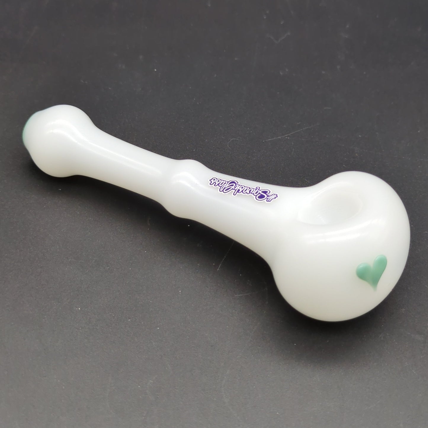 Sqwash Glass Simple Heart Hand Pipe - Avernic Smoke Shop