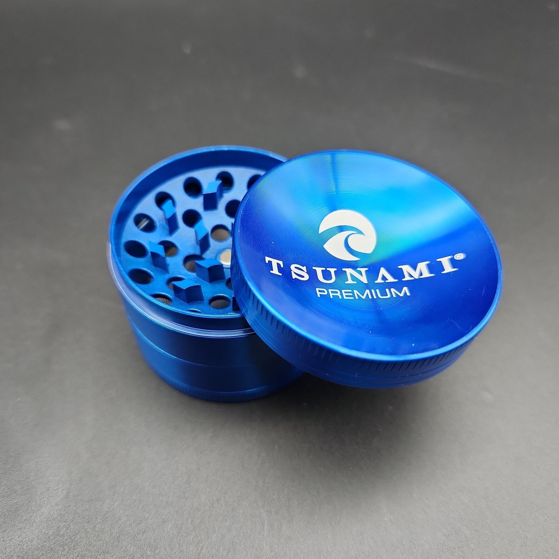 Tsunami Dry Herb Grinder 4 Piece 50mm - Avernic Smoke Shop