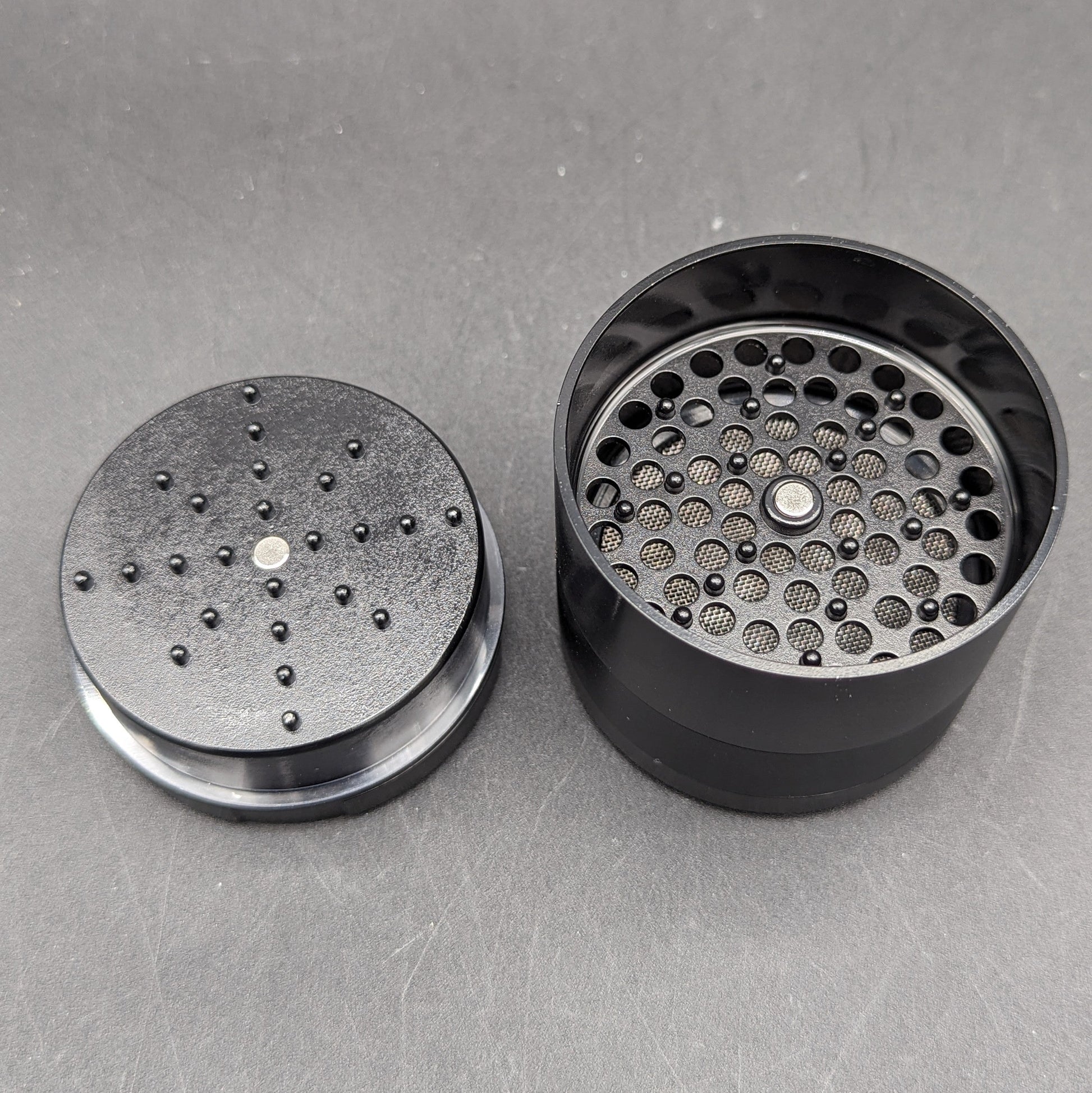 Tsunami Micro Teeth Grinder 4 Piece-Avernic Smoke Shop