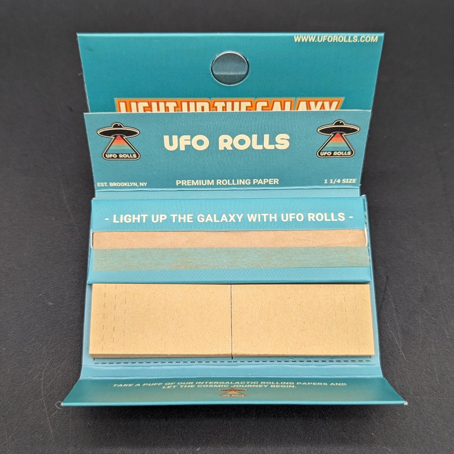 UFO Rolls - 1 1/4 Rolling Paper Kits w/ Grind Pad-Avernic Smoke Shop