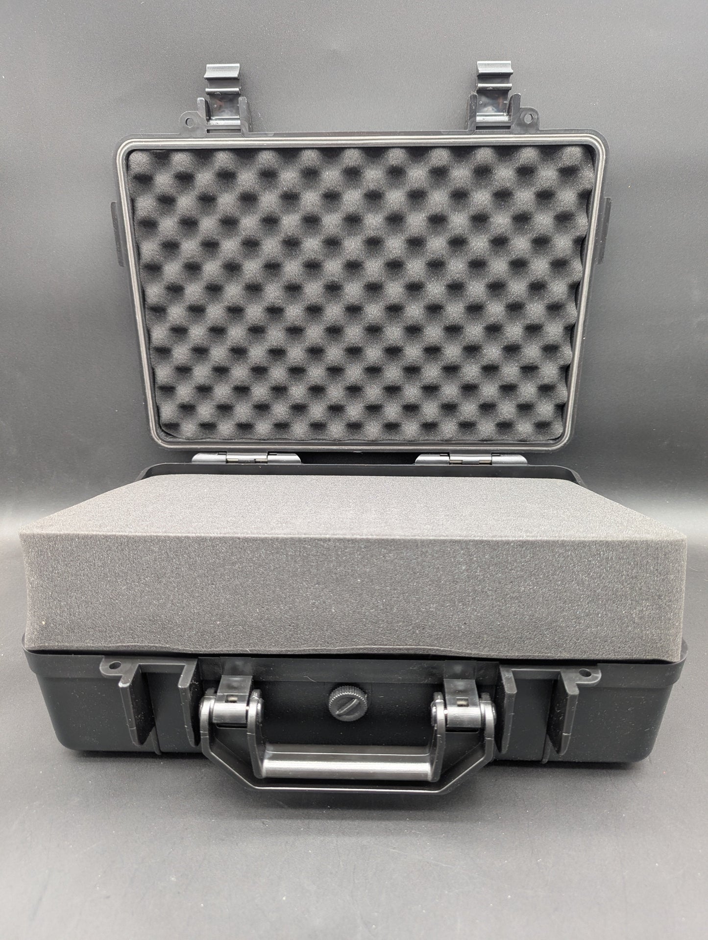 Vector 15" Pluck Foam Hard Case-Avernic Smoke Shop